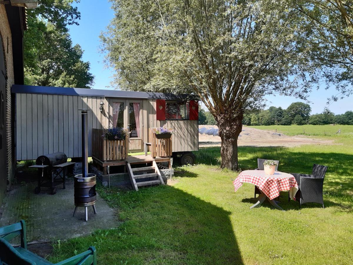Apartamento Pipowagen 'Klein Hoonhorst' Putten Exterior foto